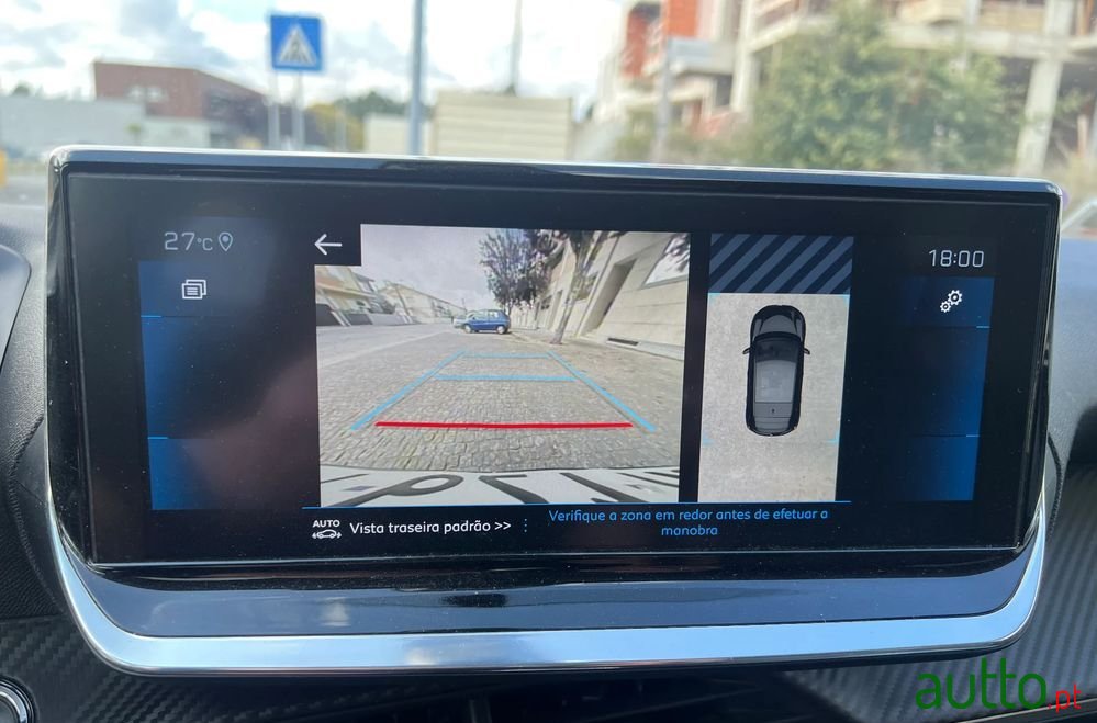 2020' Peugeot 208 photo #5