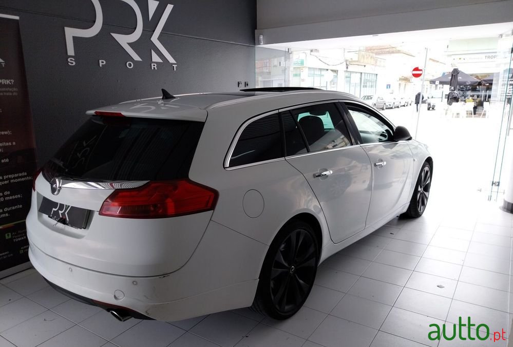 2013' Opel Insignia Sports Tourer photo #4