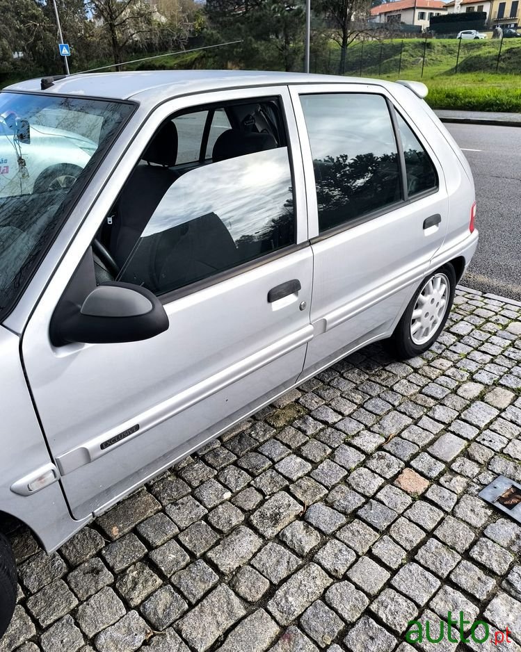 2002' Citroen Saxo photo #3