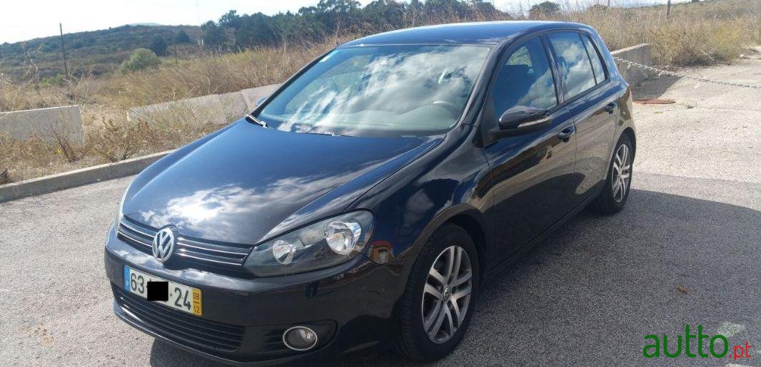 2008' Volkswagen Golf Confortline photo #1