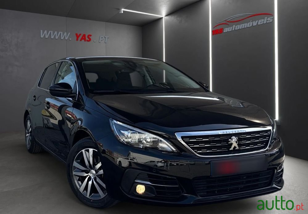 2019' Peugeot 308 photo #2