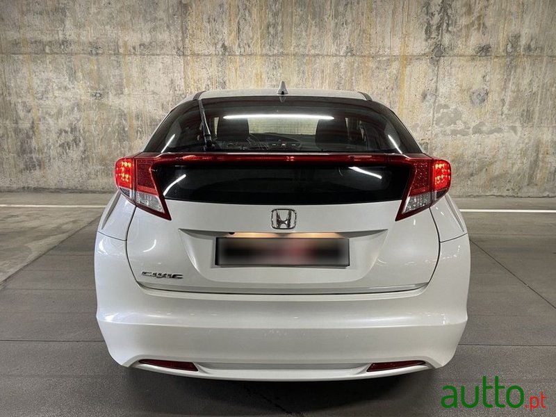 2013' Honda Civic 1.6 I-Dtec Sport photo #4