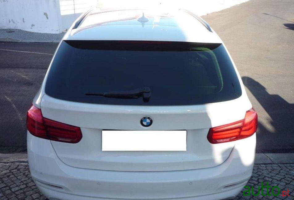 2015' BMW 318 photo #1