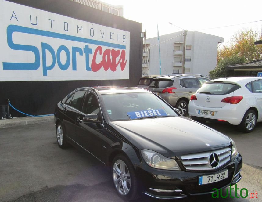 2011' Mercedes-Benz C-180 photo #1