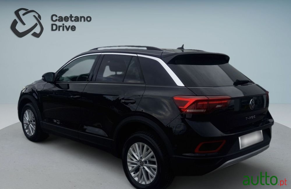 2024' Volkswagen T-Roc 1.0 Tsi Life photo #5