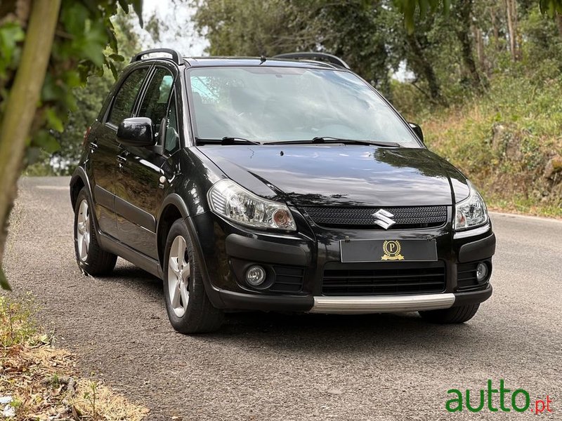 2008' Suzuki SX4 photo #2
