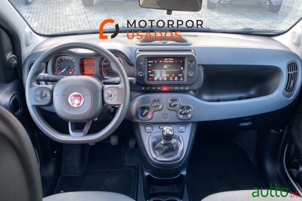 2024' Fiat Panda 1.0 Hybrid City Life photo #6