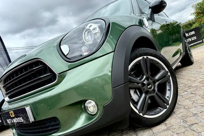 2016' MINI Countryman Cooper D