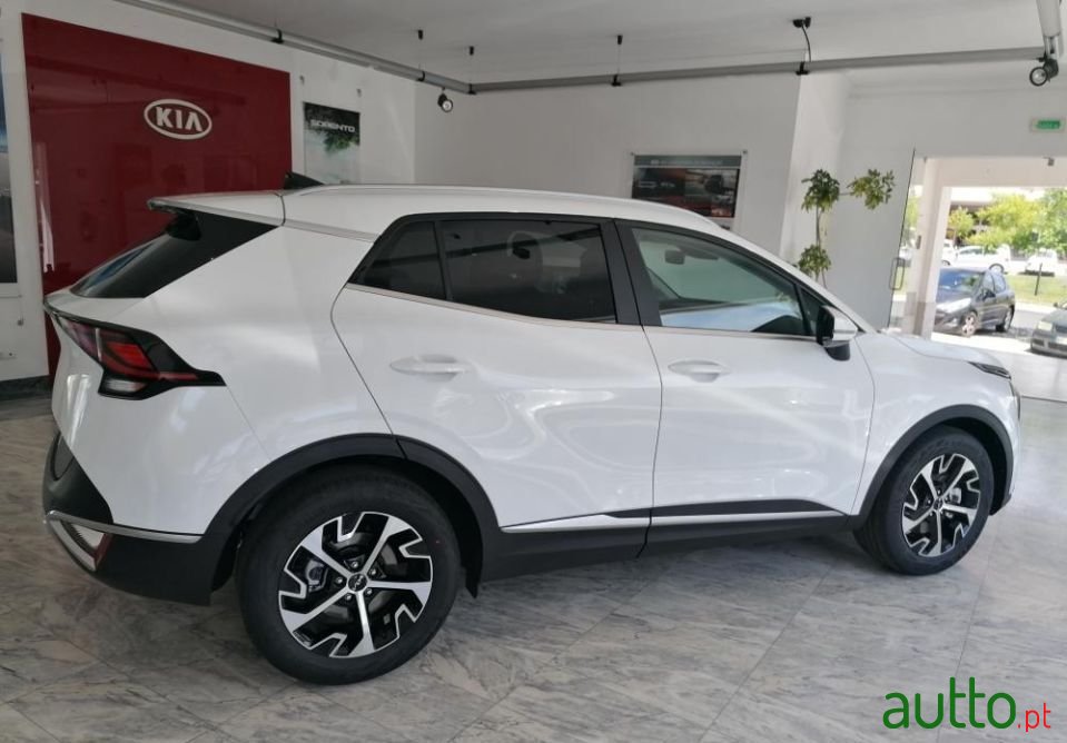 2022' Kia Sportage photo #5