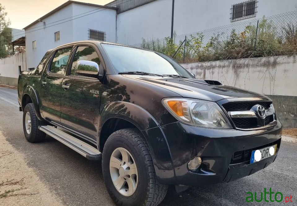 2007' Toyota Hilux photo #4