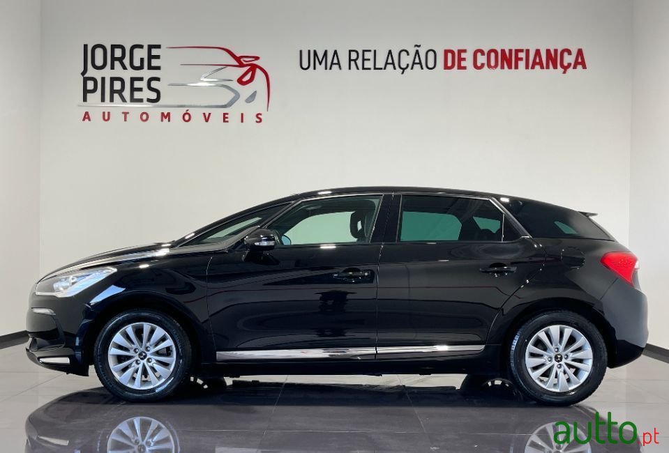2016' Citroen DS5 photo #4