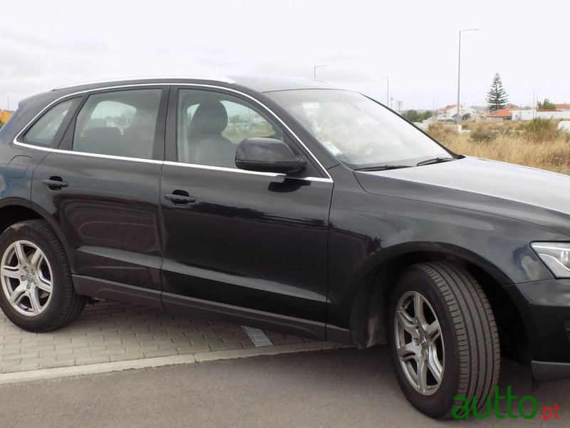 2011' Audi Q5 photo #4