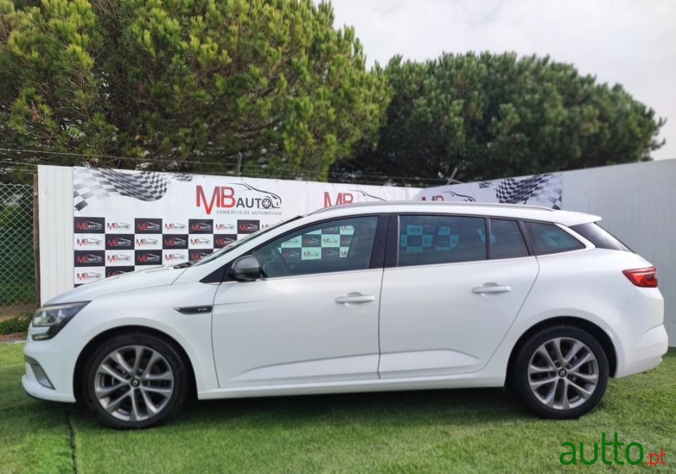 2018' Renault Megane photo #2