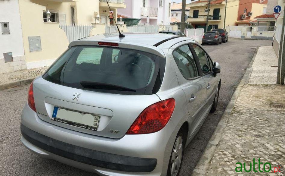 2006' Peugeot 207 Sport photo #1