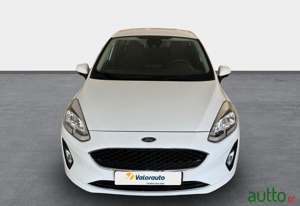 2019' Ford Fiesta photo #2