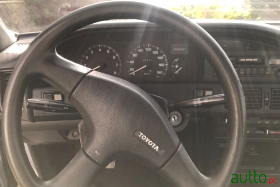 1988' Toyota Corolla photo #2