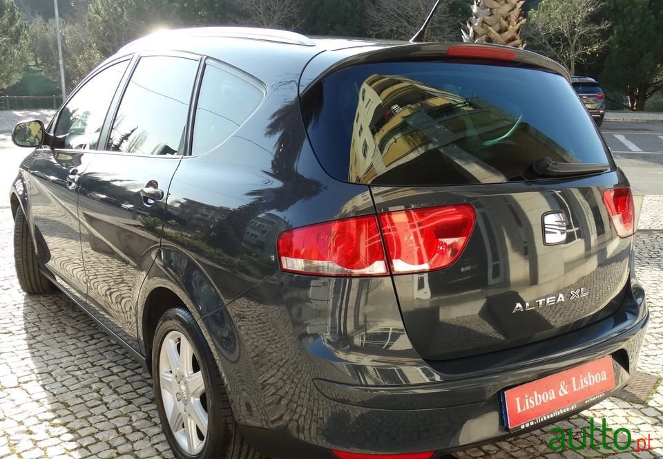 2008' SEAT Altea photo #4