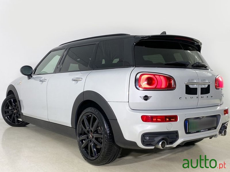 2018' MINI Clubman Cooper Sd photo #4