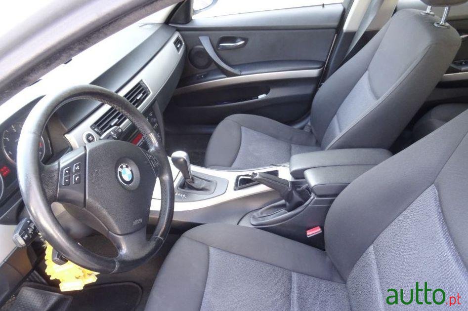 2005' BMW 320 D Touring 163Cv photo #2