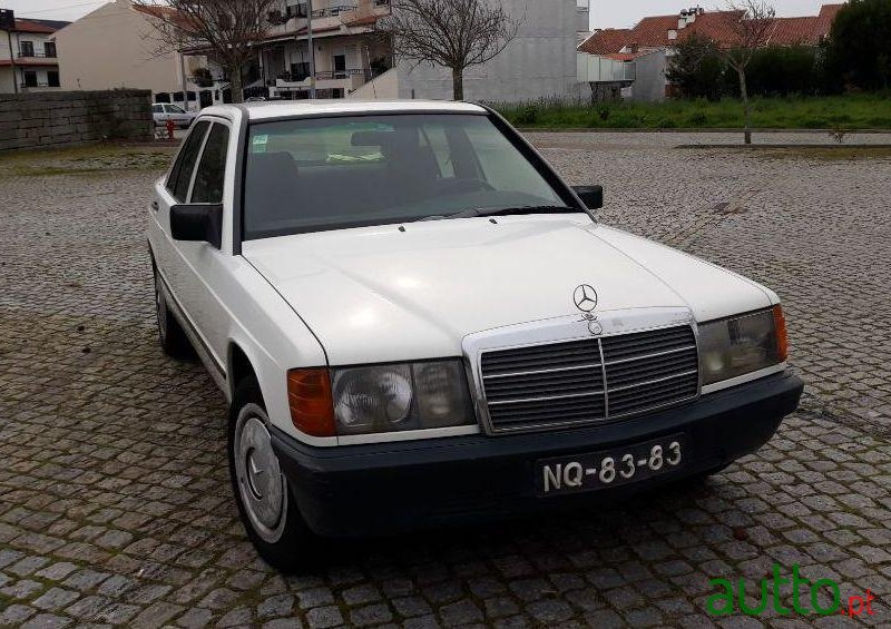 1986' Mercedes-Benz 190 Diesel photo #1