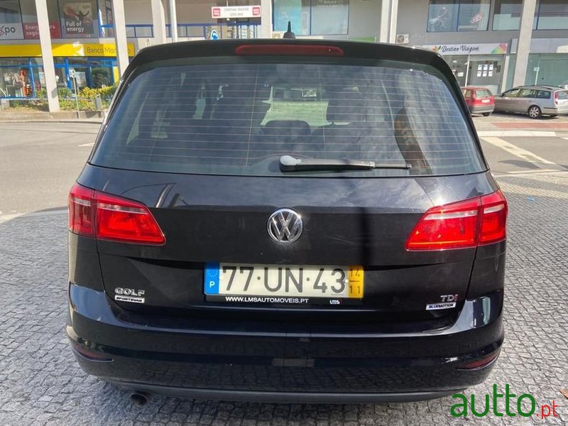2014' Volkswagen Golf Sportsvan photo #5