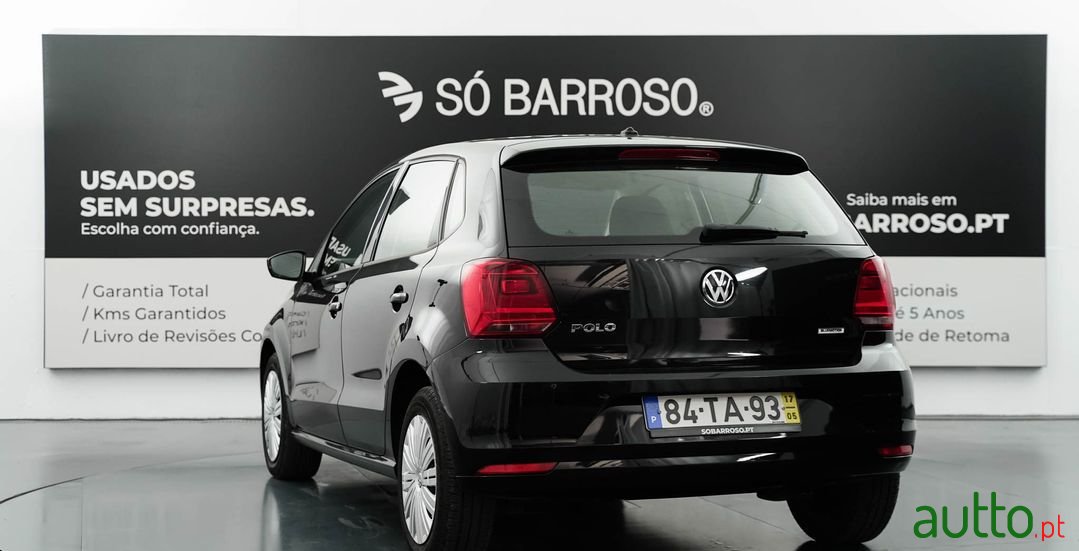 2017' Volkswagen Polo photo #3