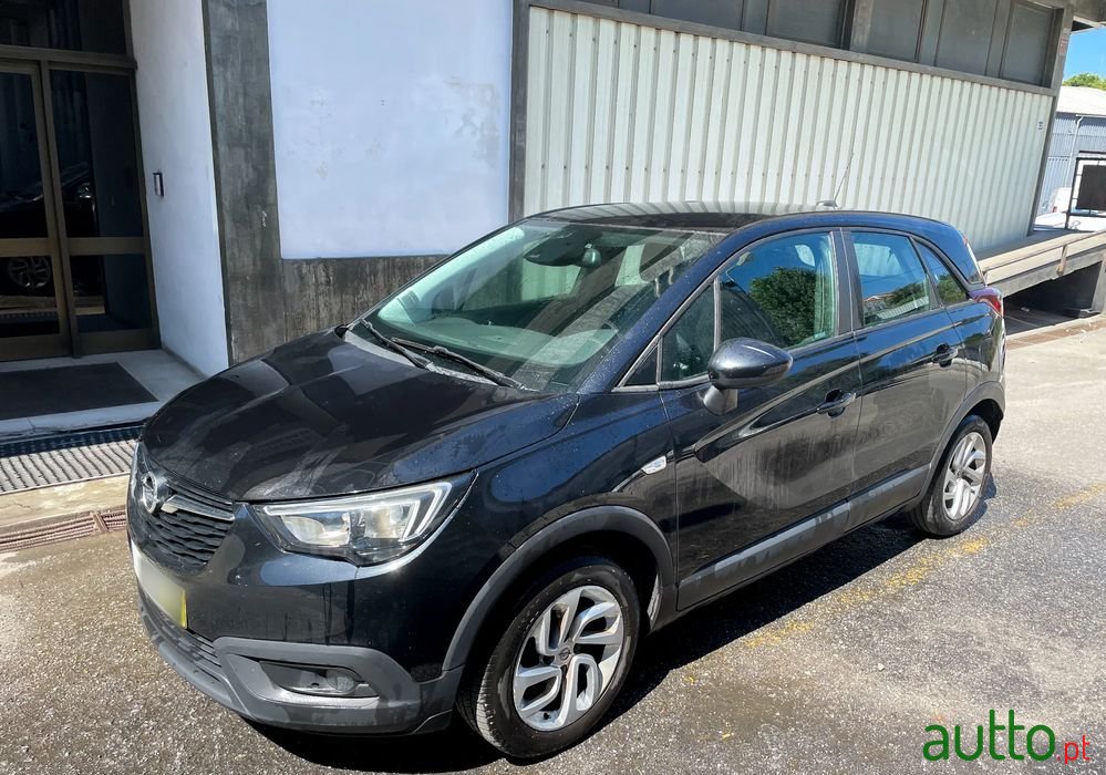 2018' Opel Crossland X 1.6 Cdti Edition photo #2