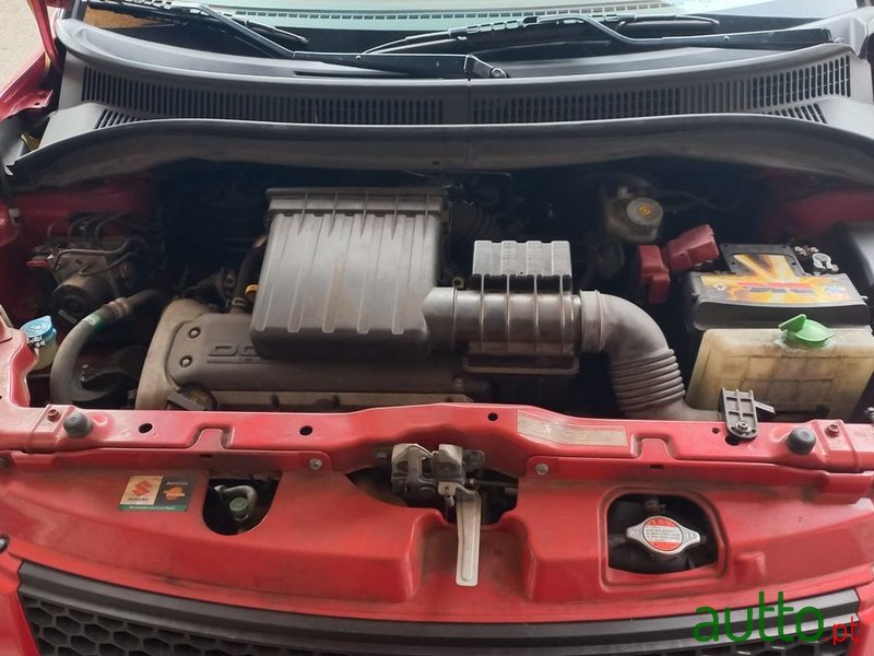 2010' Suzuki Swift 1.3 16V Gl photo #5