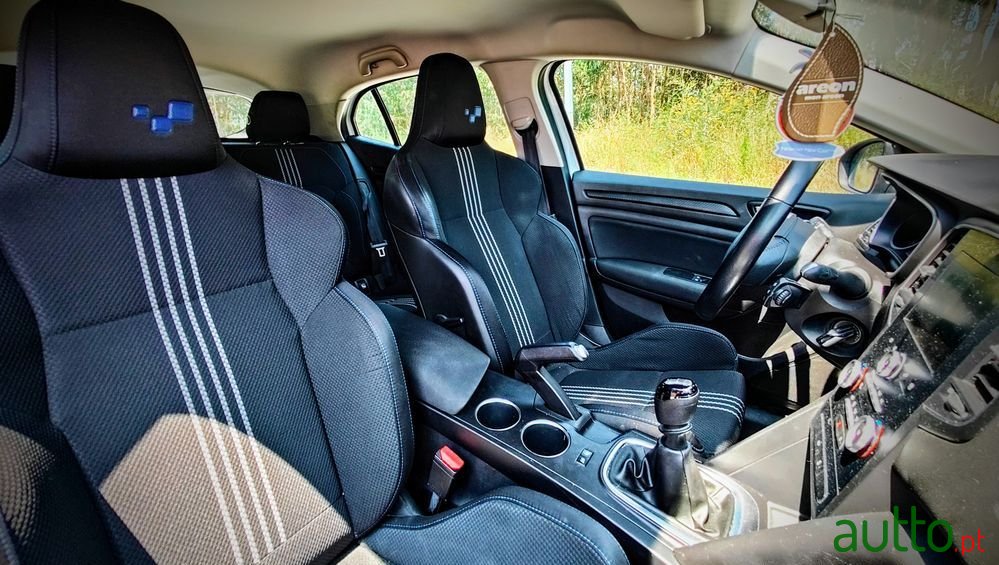 2017' Renault Megane 1.5 Dci Gt Line photo #4