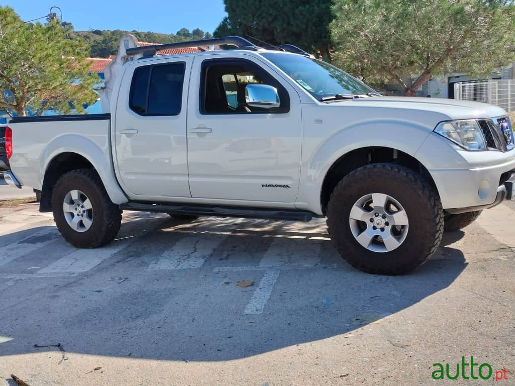 2007' Nissan Navara photo #1