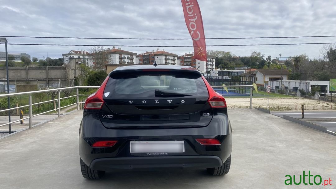 2016' Volvo V40 photo #4