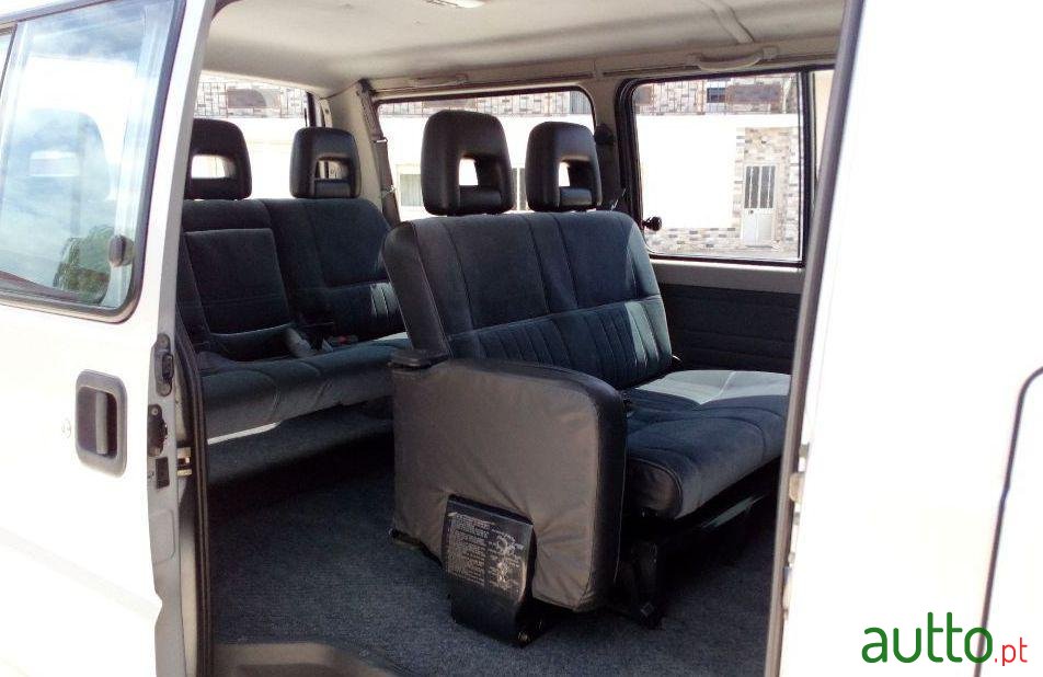 1992' Mitsubishi L300 photo #2