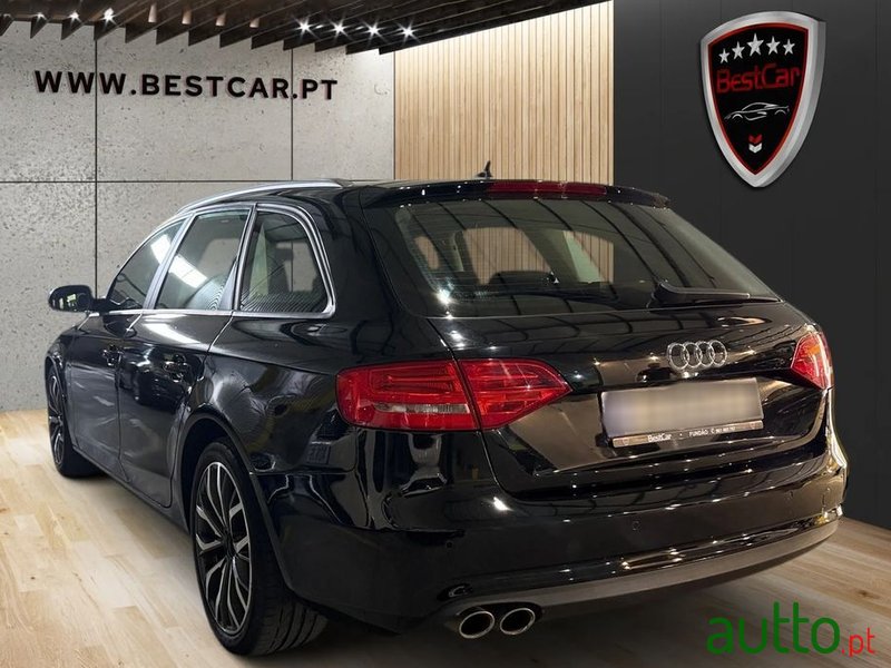2015' Audi A4 Avant photo #5