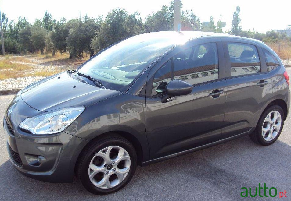 2010' Citroen C3 1.1 photo #2