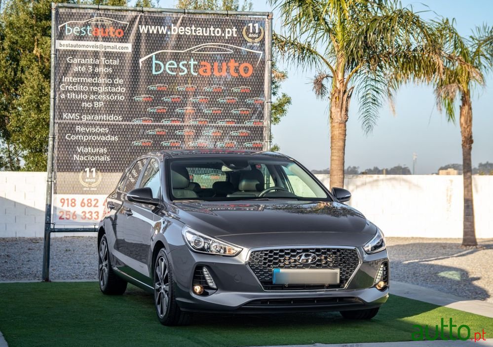 2018' Hyundai i30 photo #4