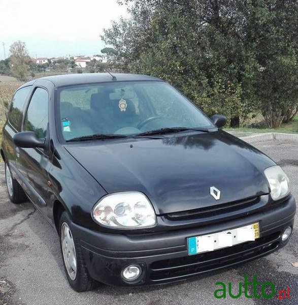 2000' Renault Clio 1.2 photo #3