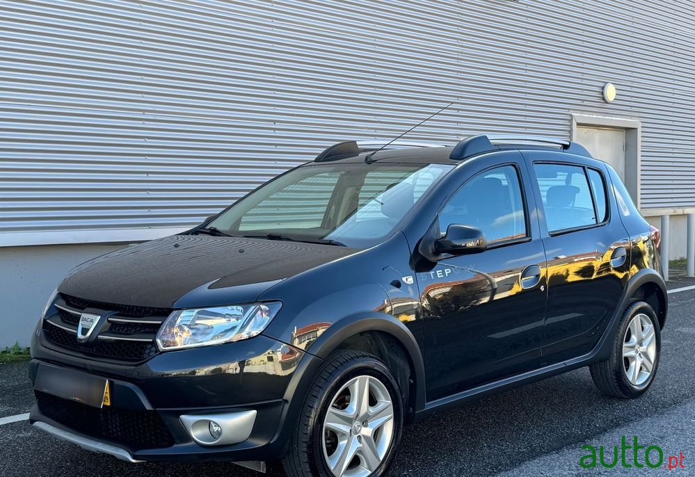 2015' Dacia Sandero Stepway photo #4