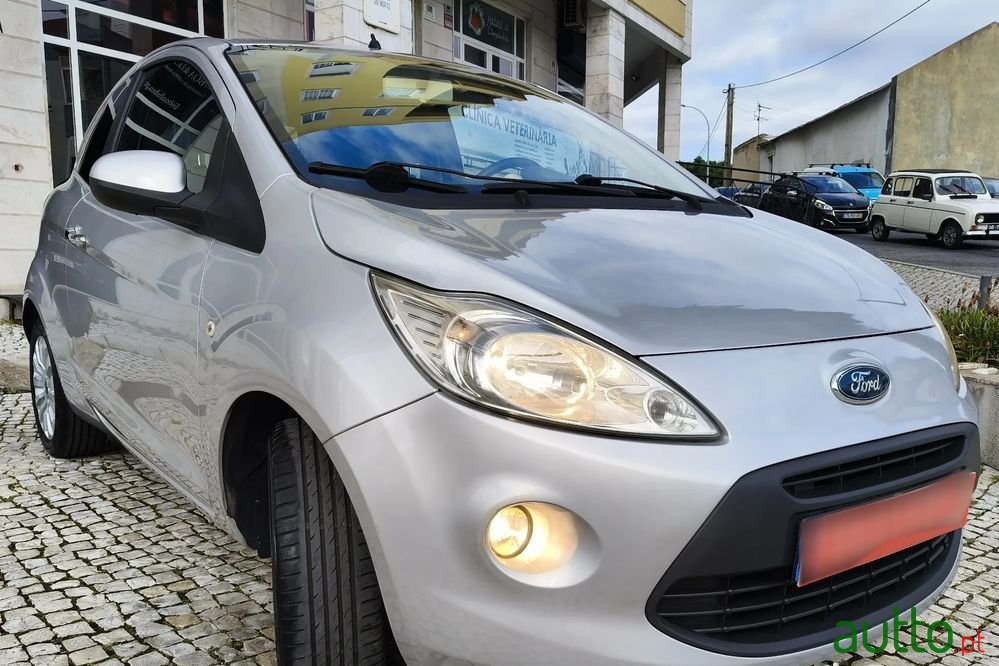 2010' Ford Ka 1.2 Titanium photo #2