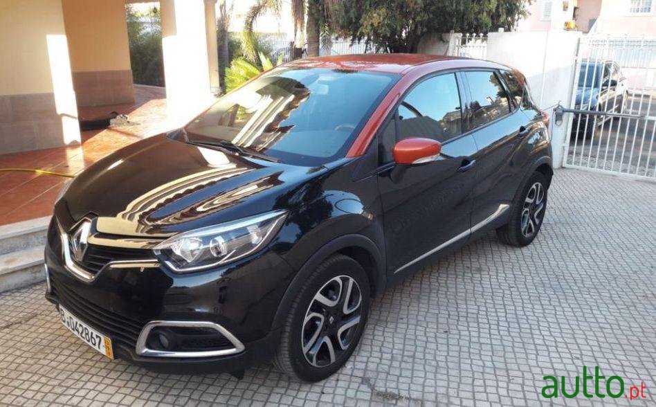 2014' Renault Captur photo #1
