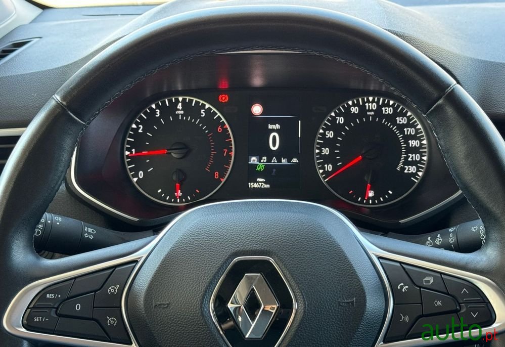 2020' Renault Clio photo #6