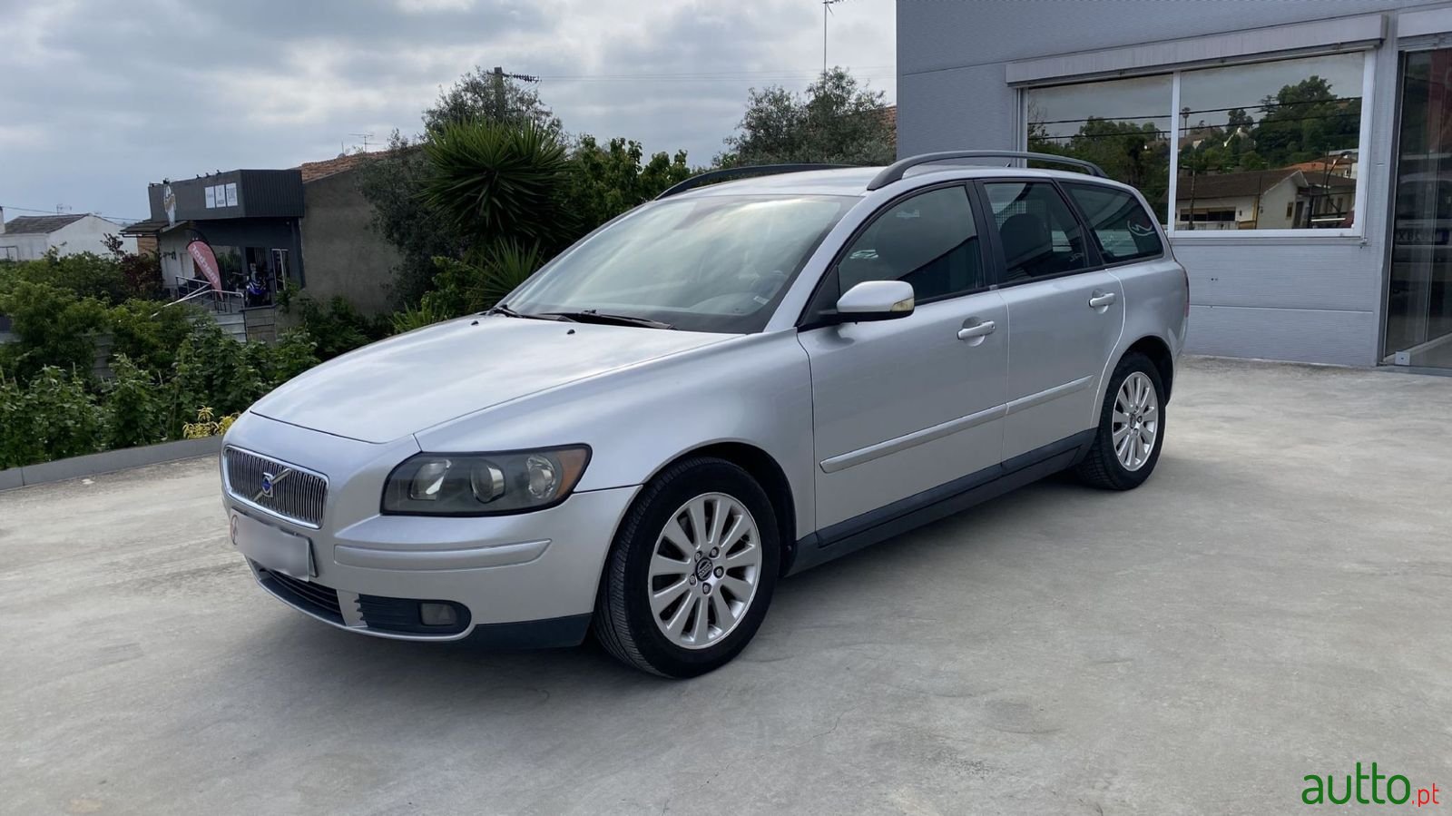 2004' Volvo V50 photo #4