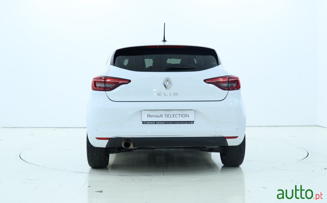 2020' Renault Clio photo #4