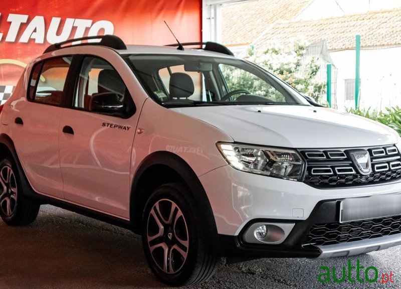 2021' Dacia Sandero photo #3