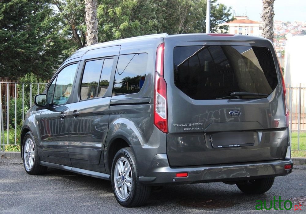 2018' Ford Tourneo Connect photo #2