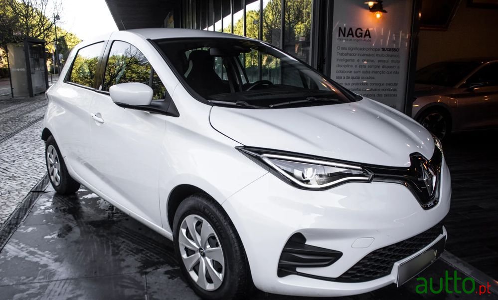 2020' Renault Zoe photo #6