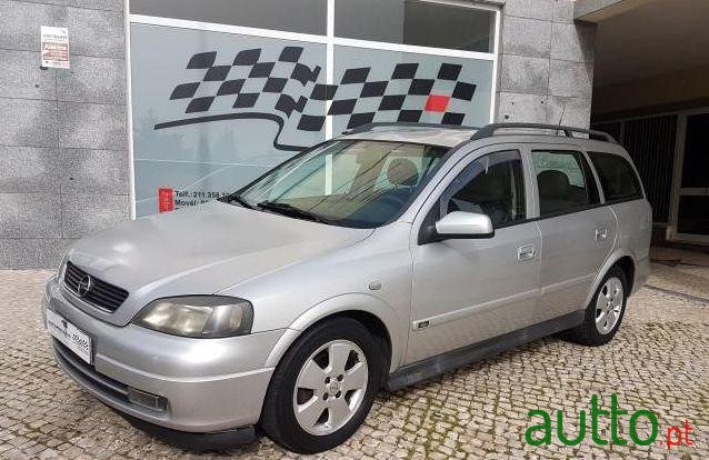 2003' Opel Astra-Caravan 1.7 Dti Sport photo #1