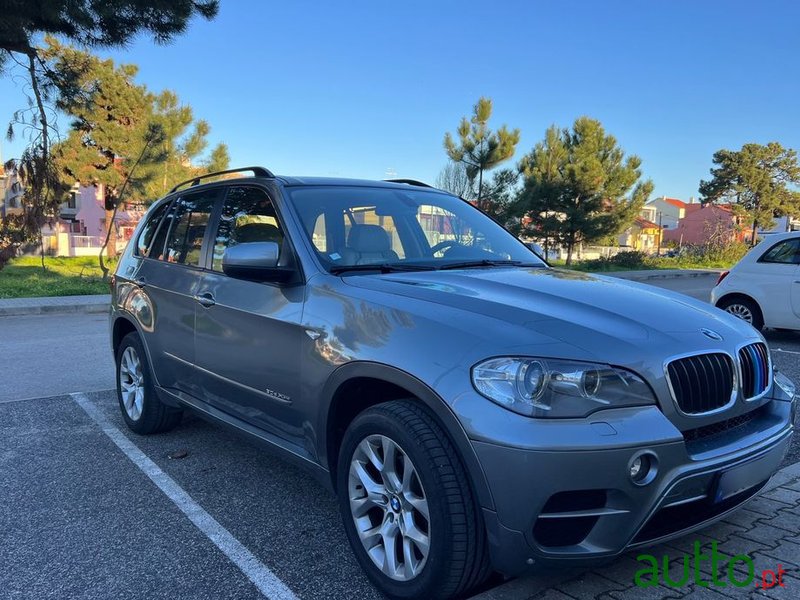 2010' BMW X5 30 D Xdrive photo #3