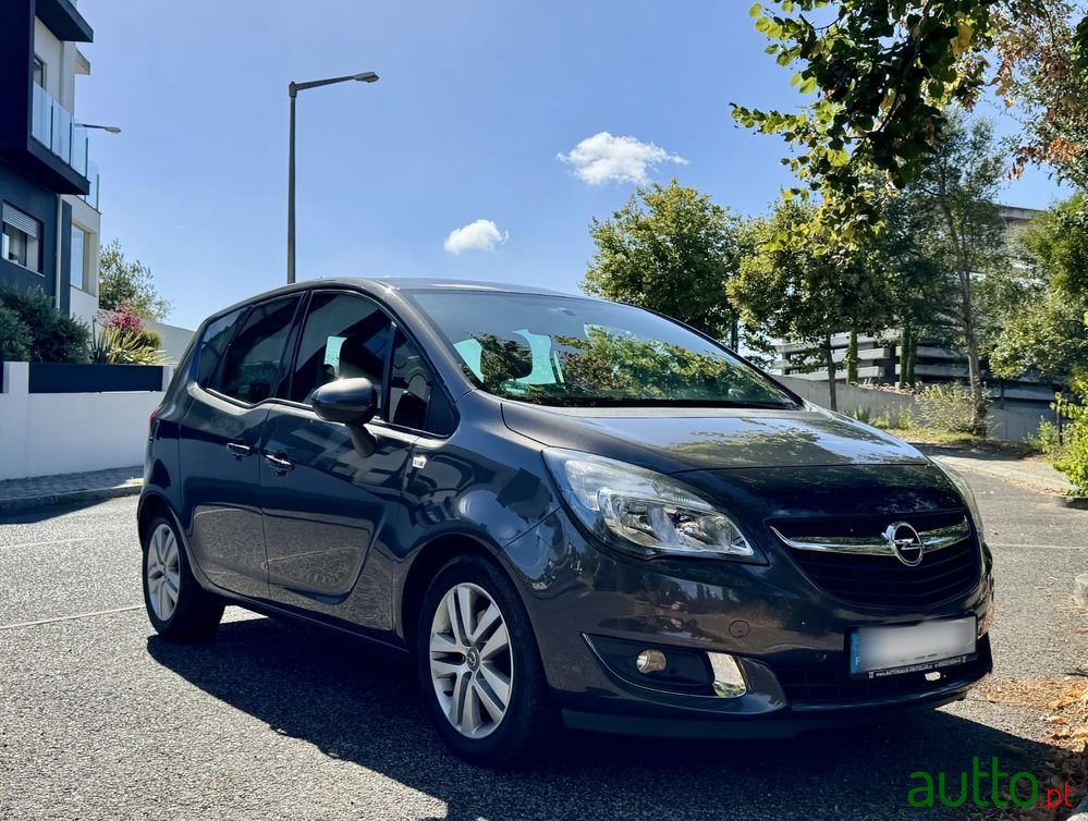 2015' Opel Meriva 1.4 T S/S photo #3