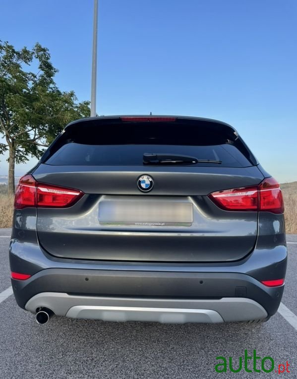 2017' BMW X1 16 D Sdrive photo #6