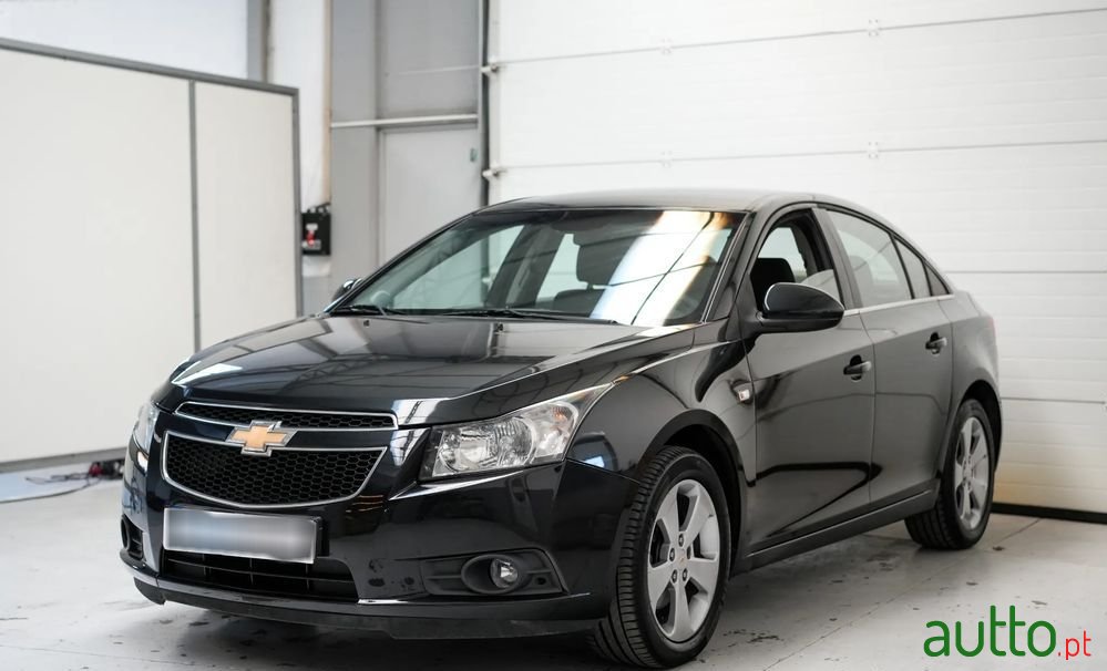 2010' Chevrolet Cruze 2.0 Vcdi Lt photo #1